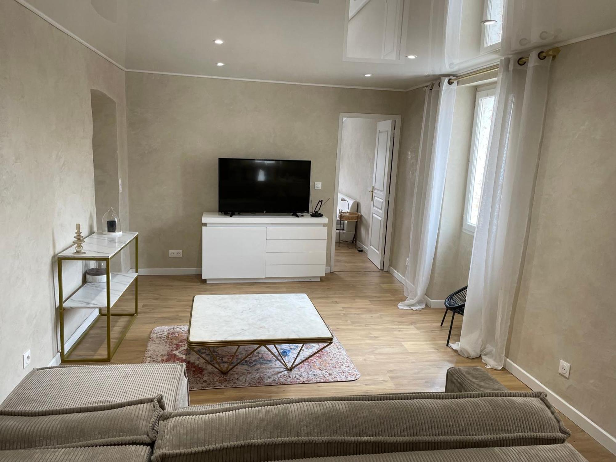 Centre Ville. Appartement